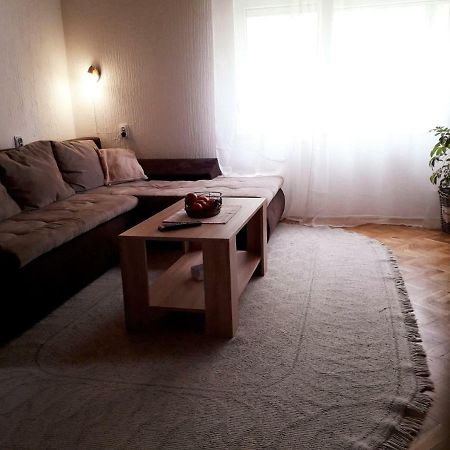 Potkrovlje ヴルシャツ エクステリア 写真